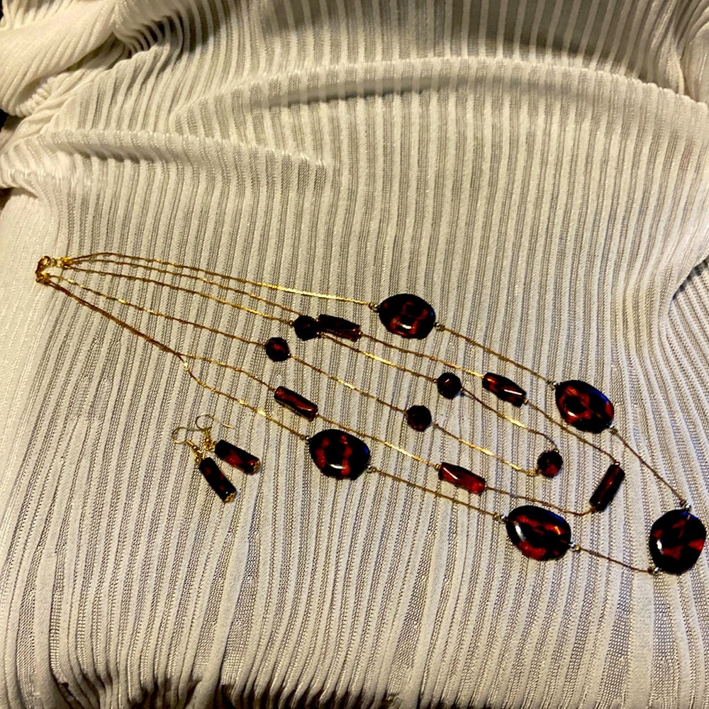 Three Strand Gold Like Chain w/ Spotted Beads & Earrings